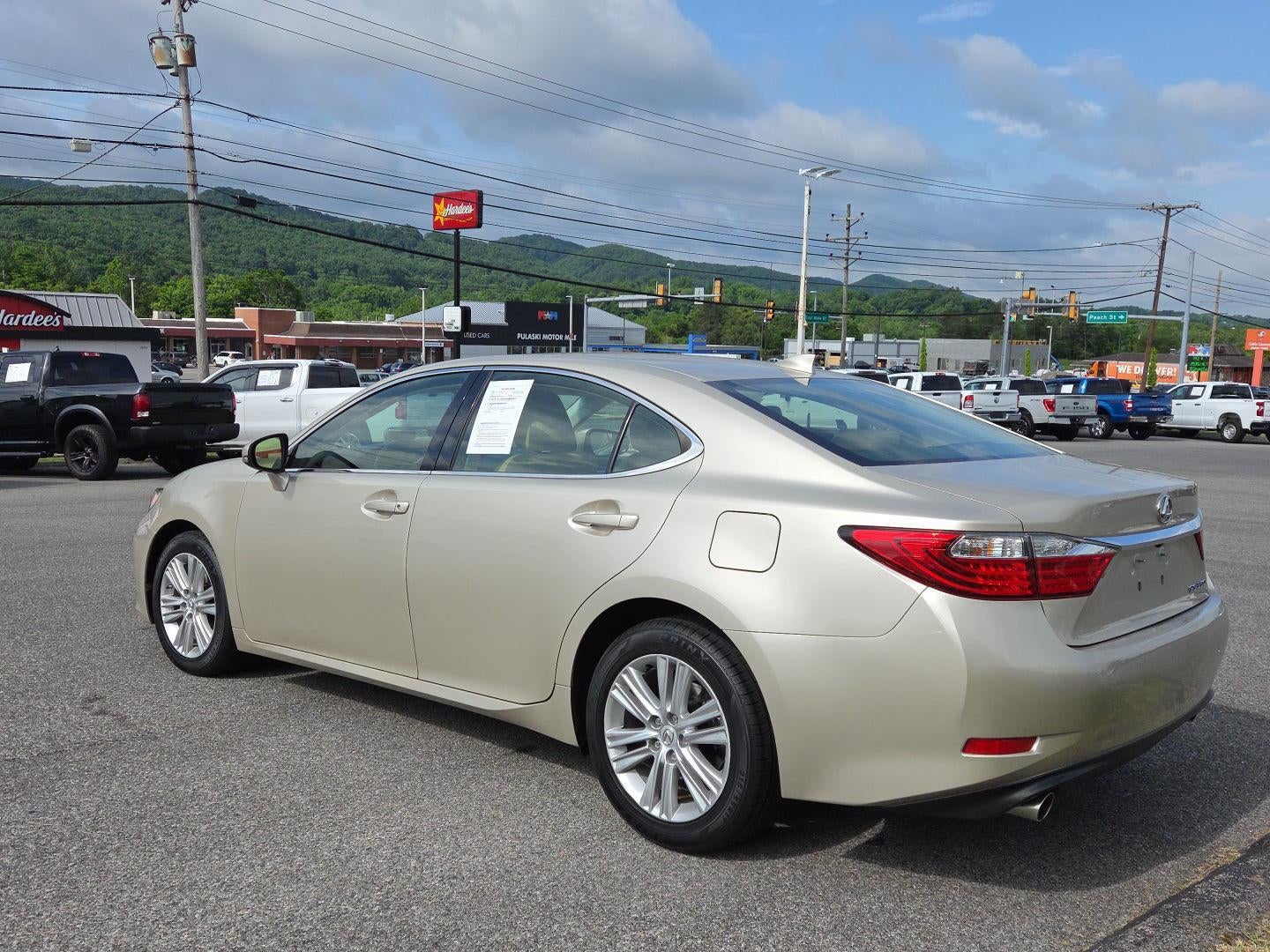 2015 Lexus ES 350 Crafted Line