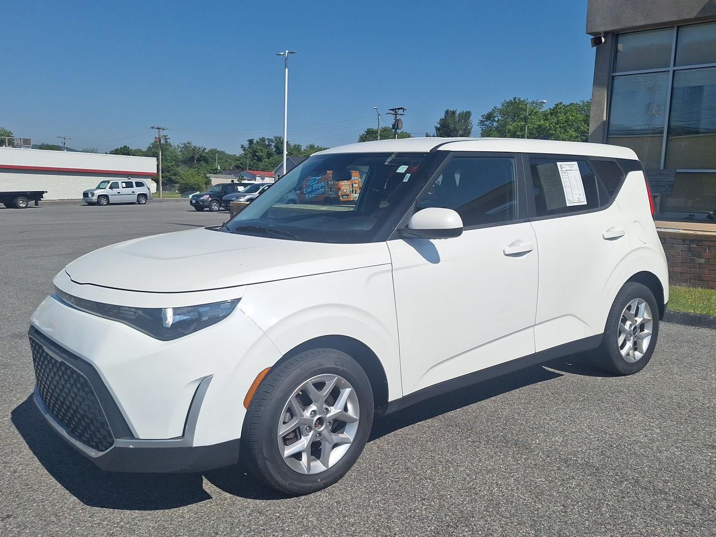 2023 Kia Soul LX