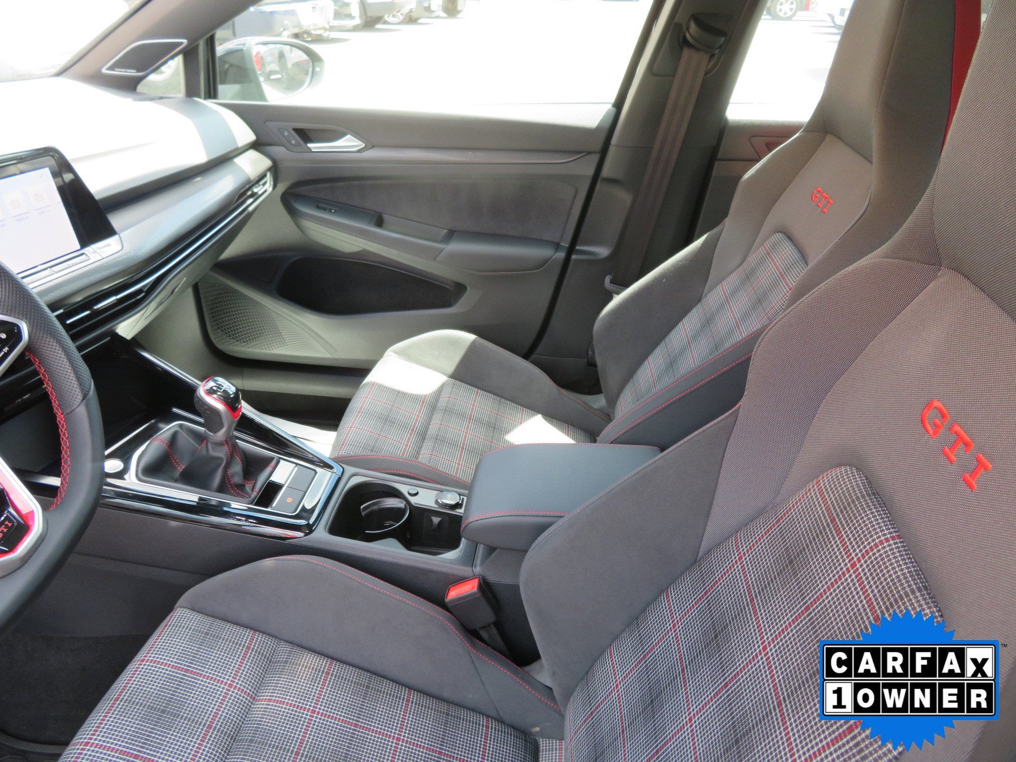 2024 Volkswagen Golf GTI SE