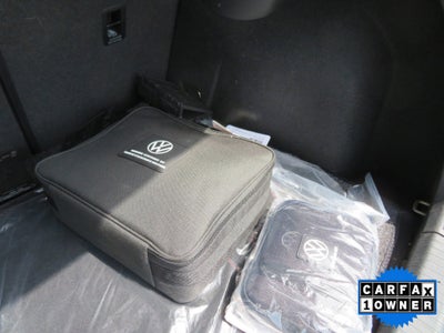 2024 Volkswagen Golf GTI SE