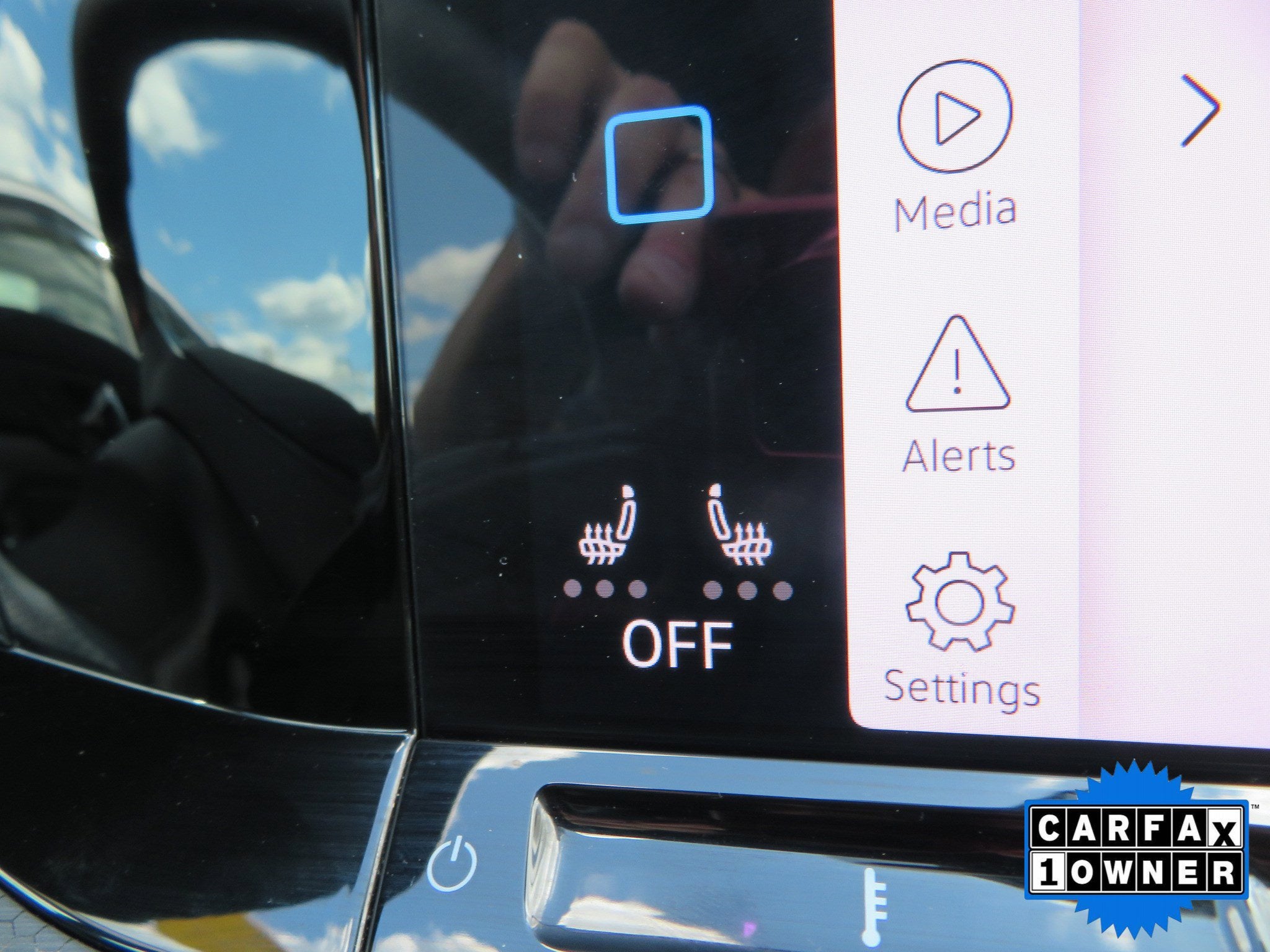 2024 Volkswagen Golf GTI SE