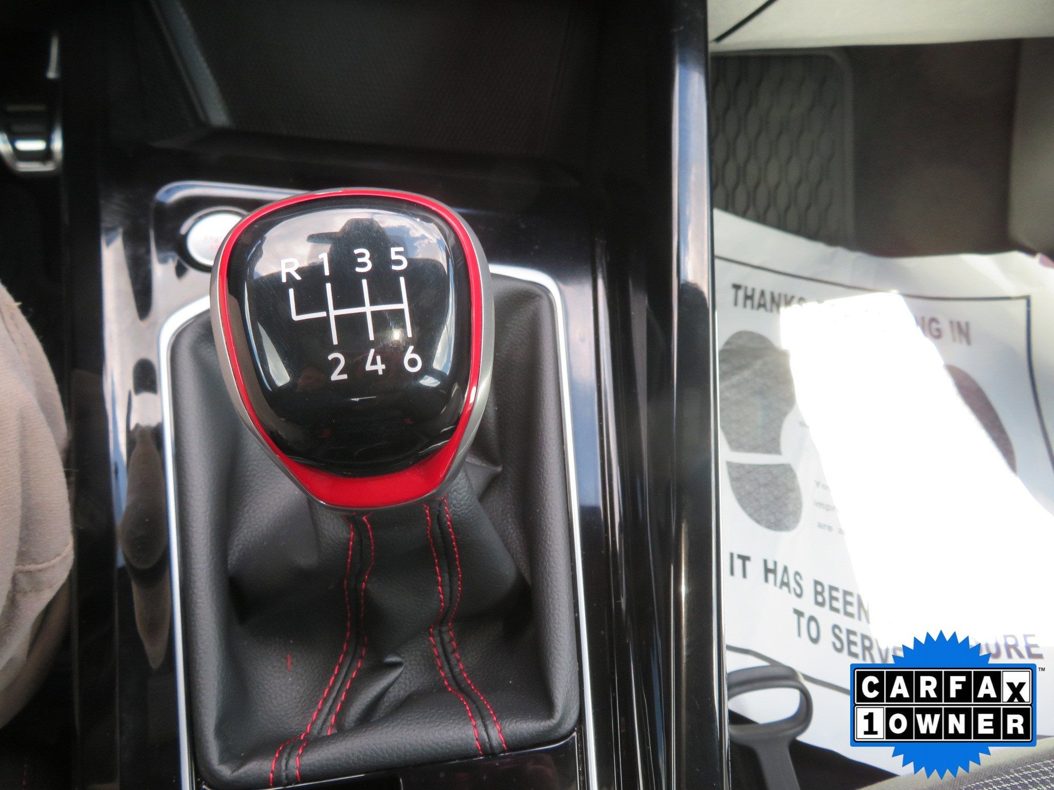 2024 Volkswagen Golf GTI SE