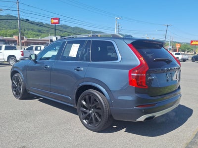2019 Volvo XC90 Momentum