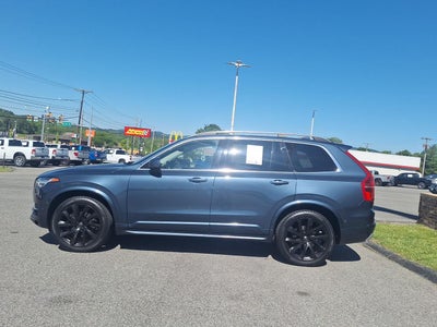 2019 Volvo XC90 Momentum